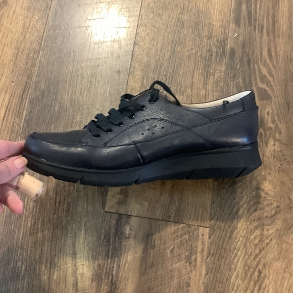 Hush puppies  NWOT Black size 9.5 Full grain leather uppers - Picture 8 of 12